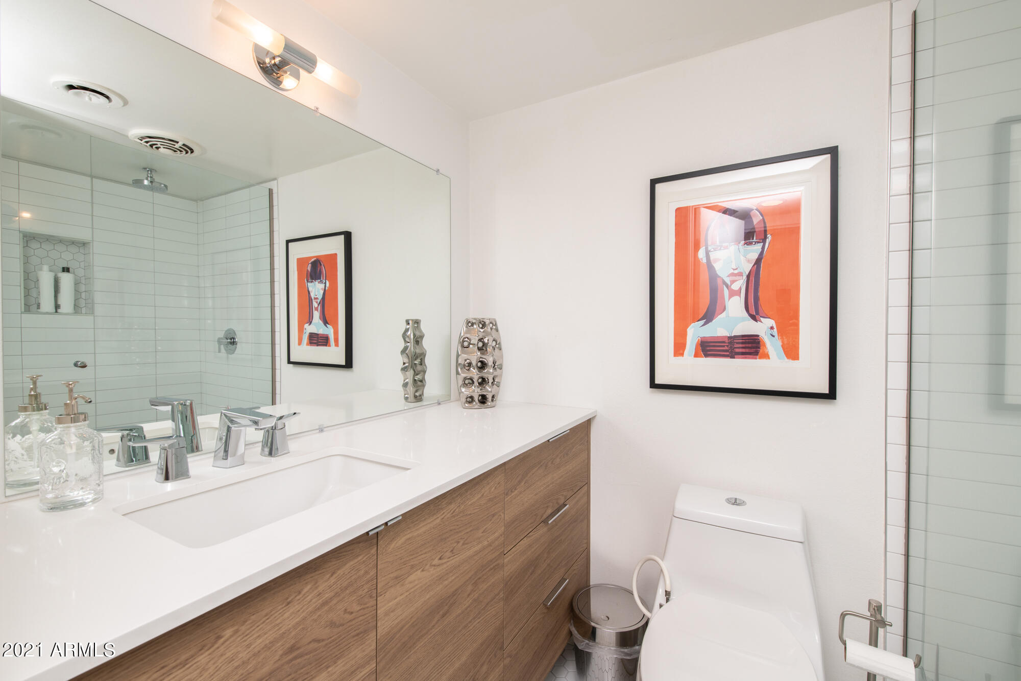 1107 West Osborn Road, Unit 218 Phoenix, AZ 85013 - Photo 8 of 23 DSC_9552