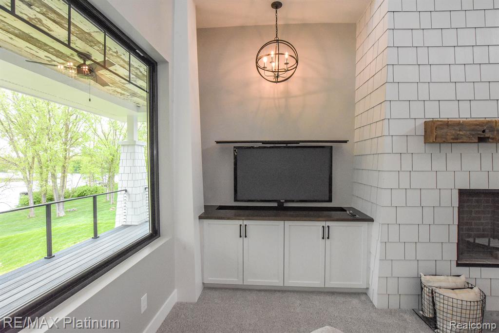 4609 Roya Trail Howell, MI 48843 - Photo 19 of 76