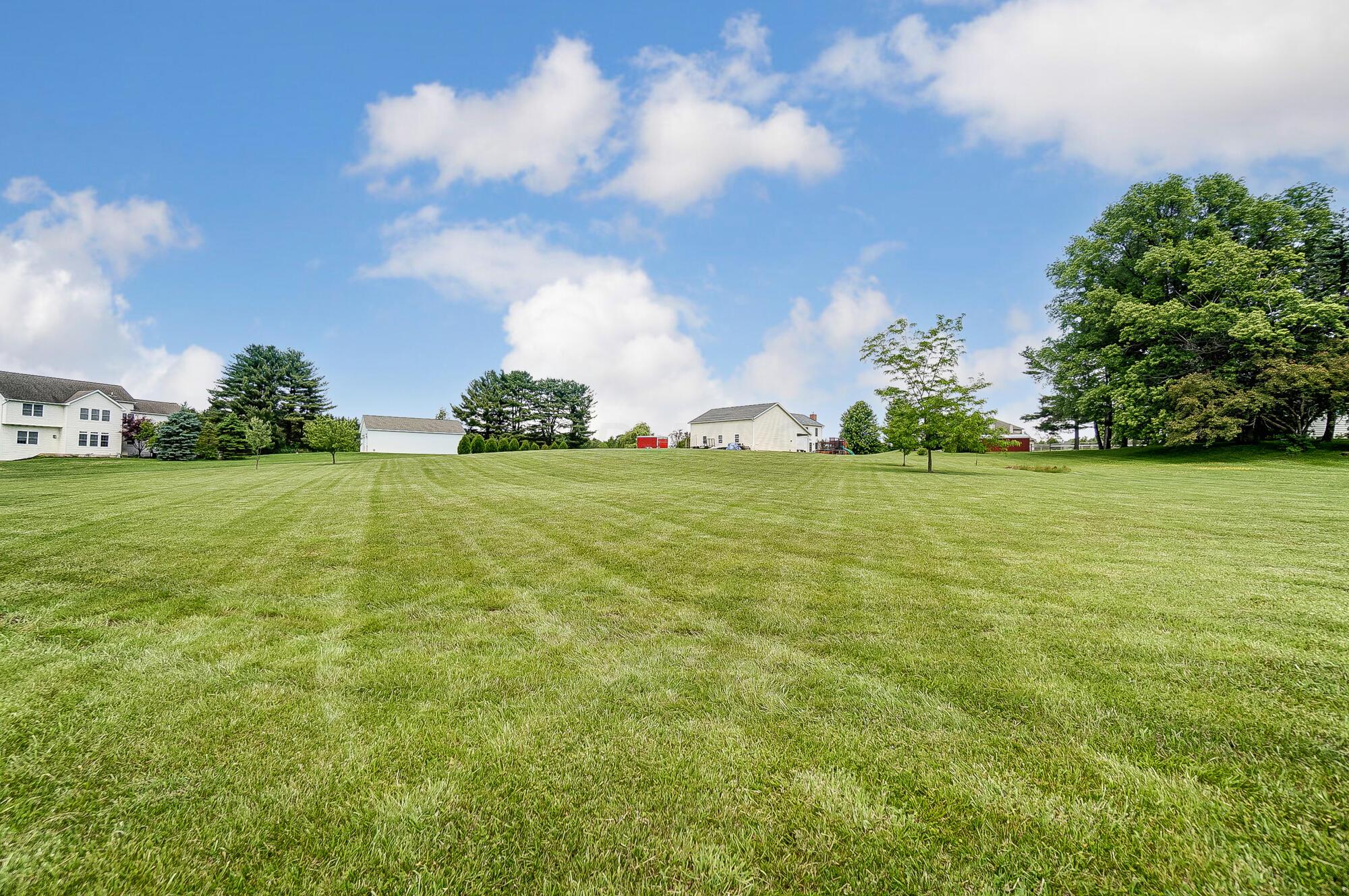 111 Auld Ridge Way Hebron, OH 43025 - Photo 24 of 62 Backyard