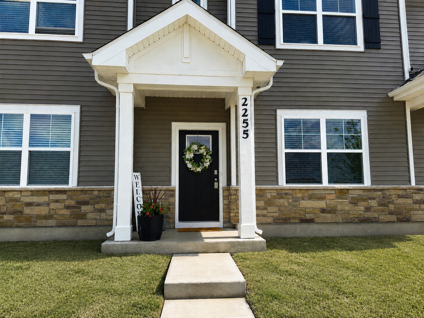 2255 Riesling Road Oswego, IL 60543 - Photo 3 of 21