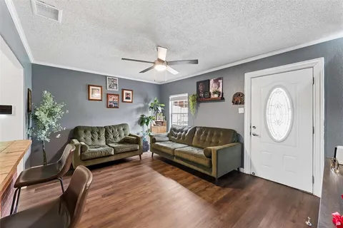 $257,000 | 120 Norwood Street, Mesquite, TX 75149