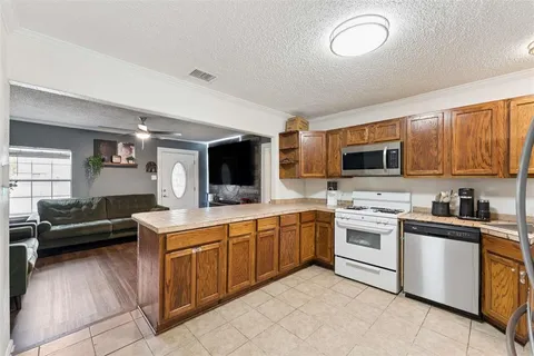 $257,000 | 120 Norwood Street, Mesquite, TX 75149