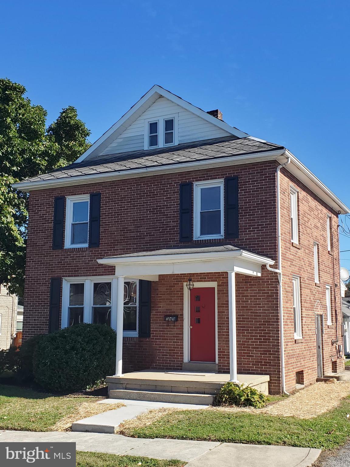 549 Lancaster Avenue York, PA 17403 - Photo 1 of 33