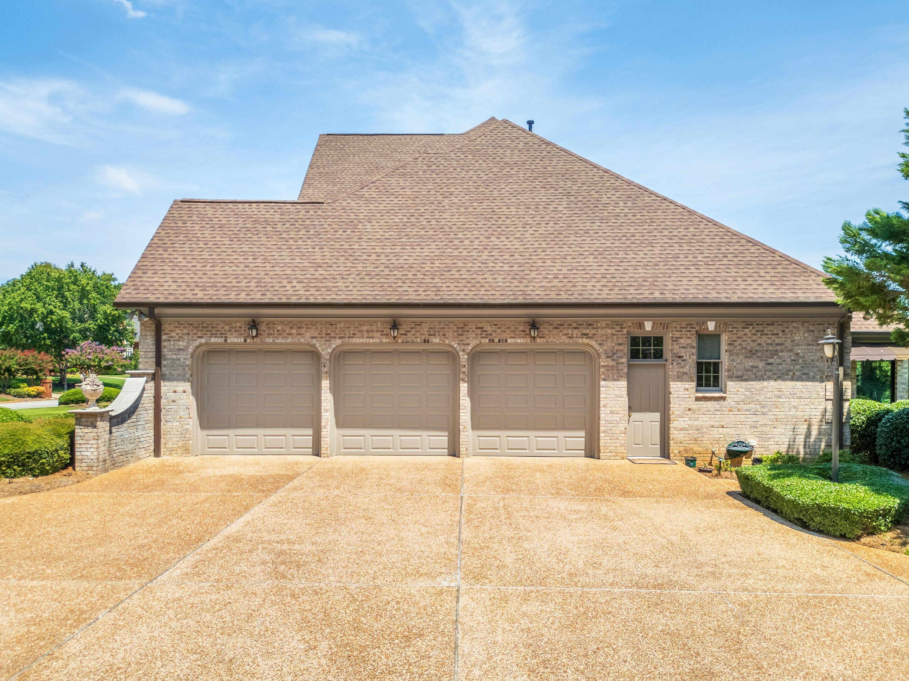 504 Raven Wolf Road Chattanooga, TN 37421 - Photo 42 of 76 2024_08_August_504_Raven_Wolf_Rd_0005