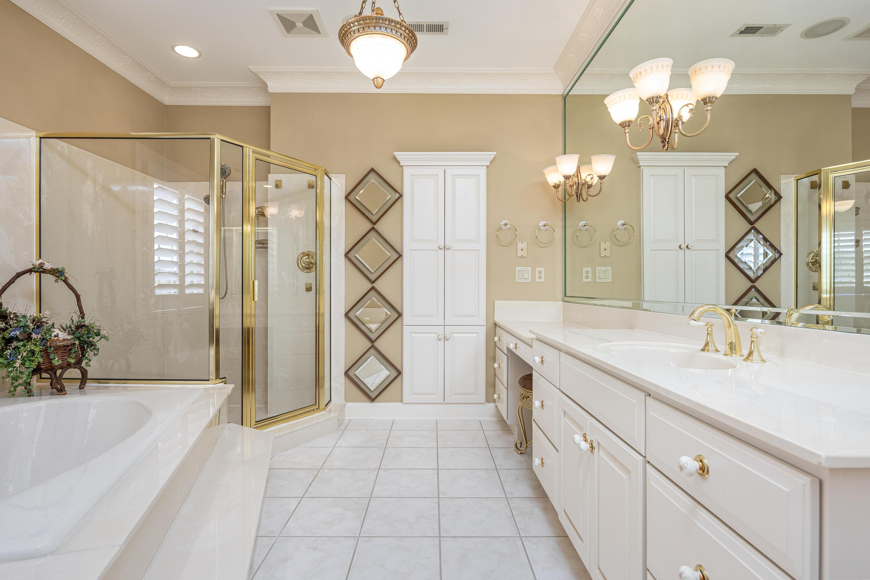 504 Raven Wolf Road Chattanooga, TN 37421 - Photo 47 of 76 2024_08_August_504_Raven_Wolf_Rd_0075