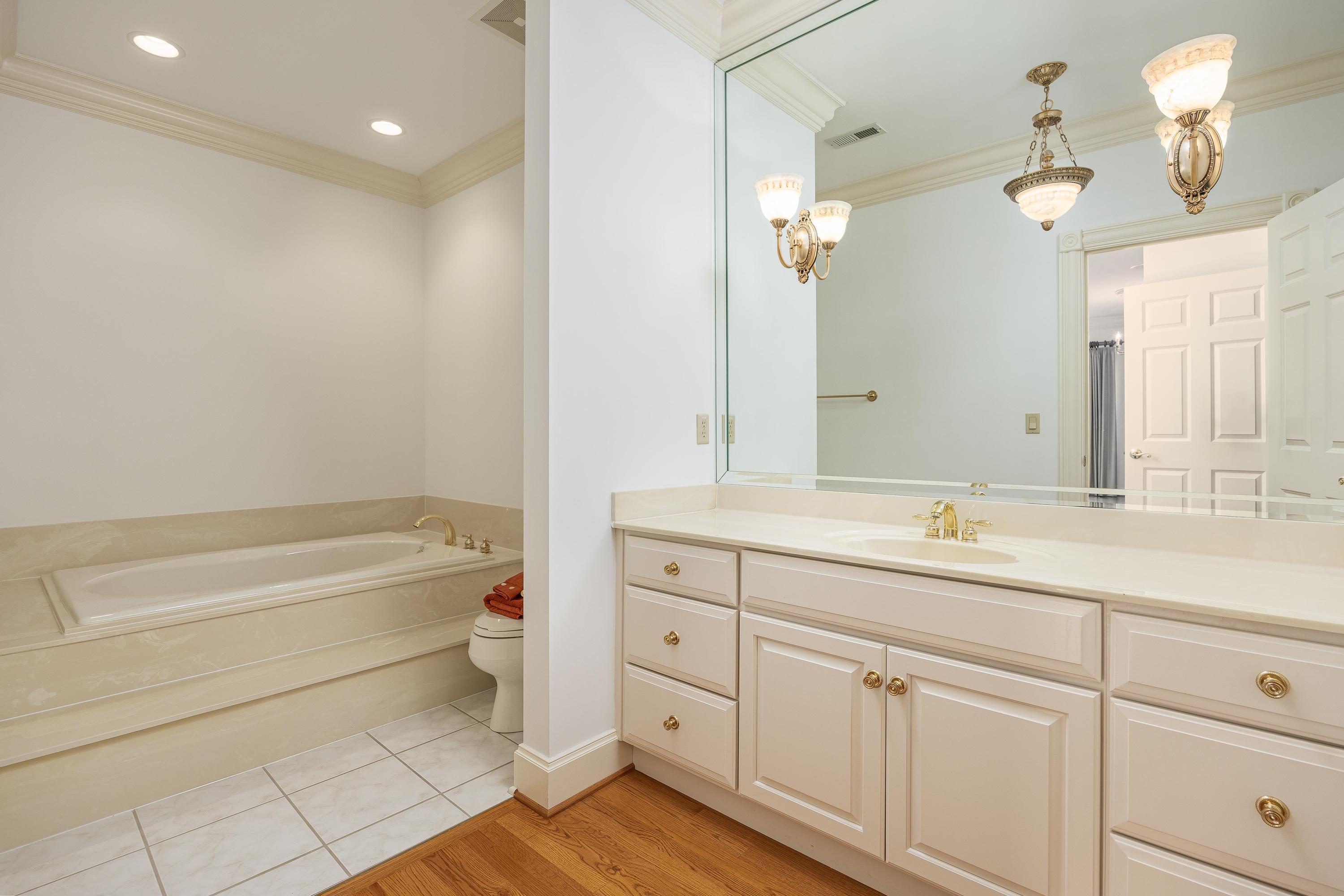 504 Raven Wolf Road Chattanooga, TN 37421 - Photo 52 of 76 2024_08_August_504_Raven_Wolf_Rd_0085