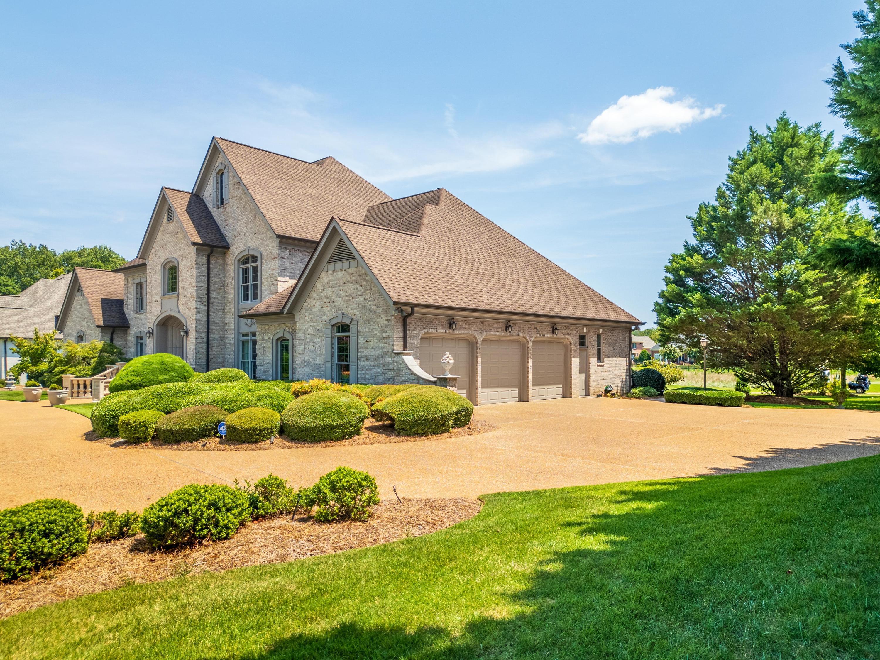 504 Raven Wolf Road Chattanooga, TN 37421 - Photo 56 of 76 2024_08_August_504_Raven_Wolf_Rd_0004