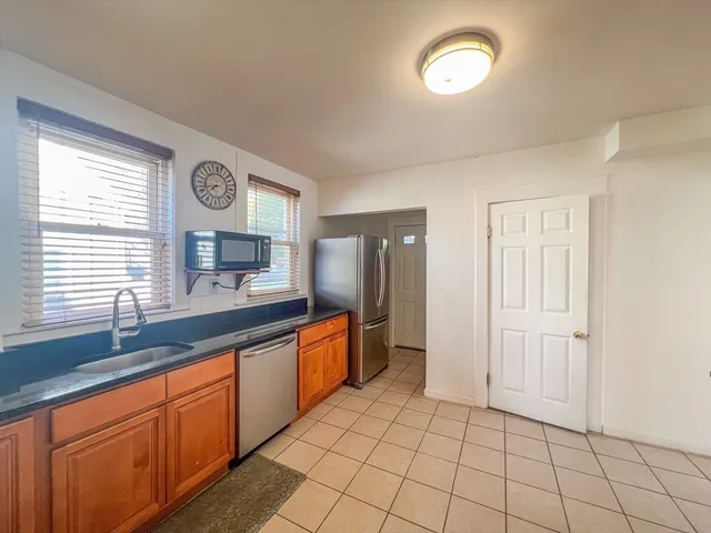 $4,050 | 1146 Chestnut Street, Newton, MA 02464