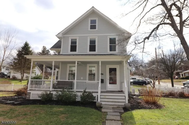 $3,450 | 236 West Main Street, Boonton, NJ 07005
