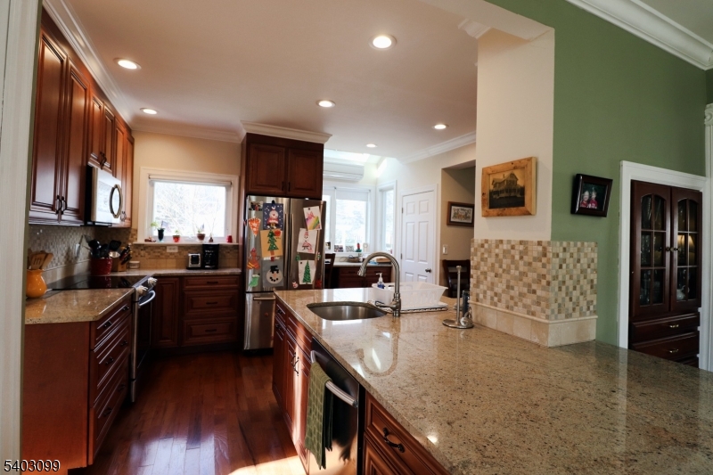 236 West Main Street Boonton, NJ 07005 - Photo 4 of 20