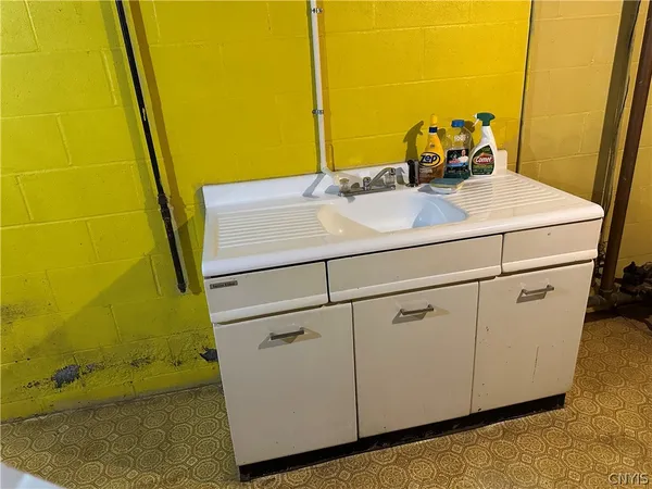 $304,900 | 810 Hillview Drive, Herkimer, NY 13350