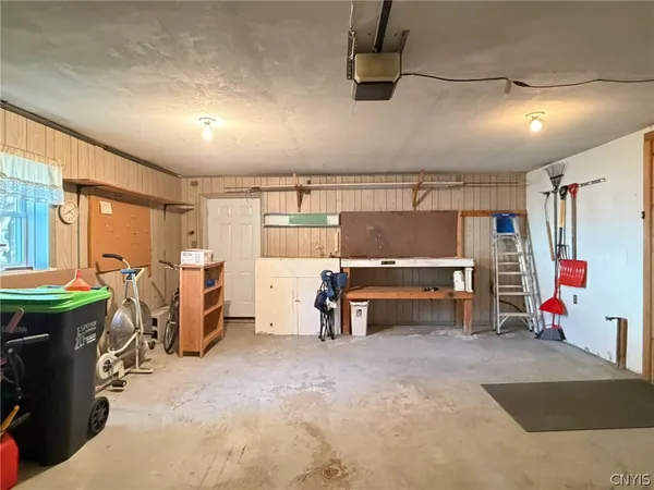 $304,900 | 810 Hillview Drive, Herkimer, NY 13350