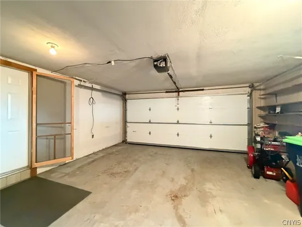 $304,900 | 810 Hillview Drive, Herkimer, NY 13350