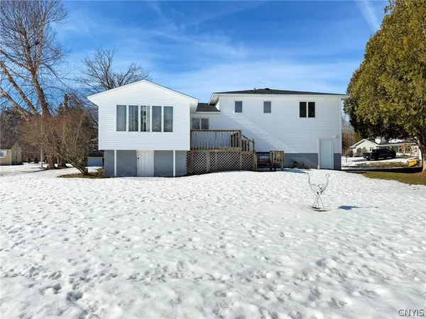 $304,900 | 810 Hillview Drive, Herkimer, NY 13350