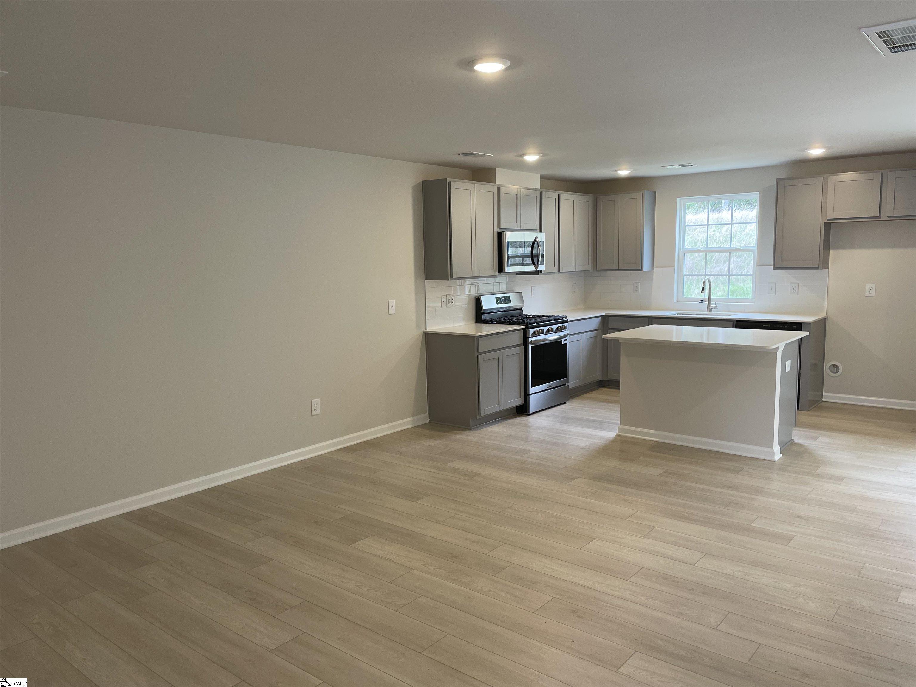 113 Tango Drive, Unit ST 7 Clinton, SC 29325 - Photo 8 of 21