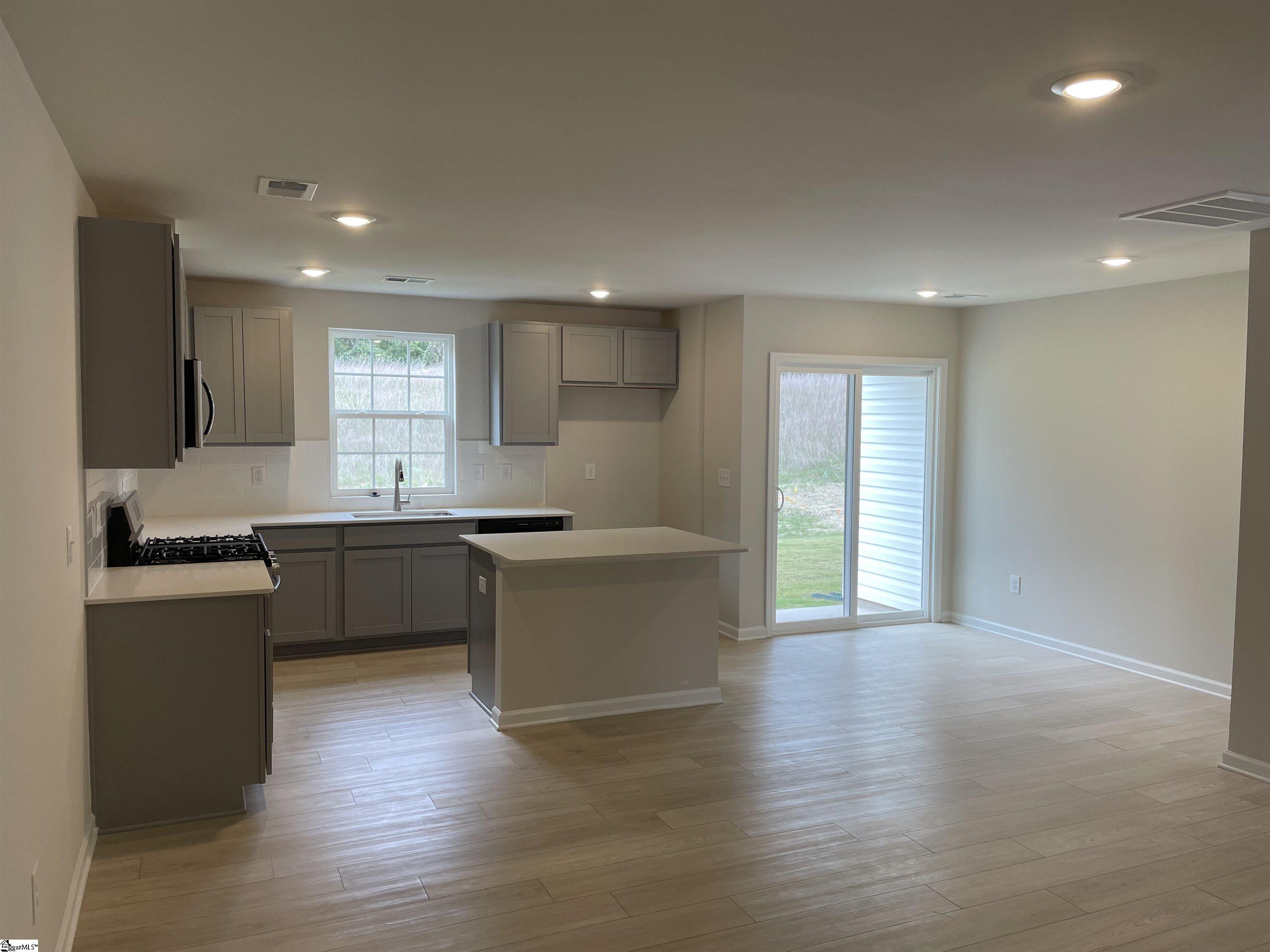 113 Tango Drive, Unit ST 7 Clinton, SC 29325 - Photo 10 of 21