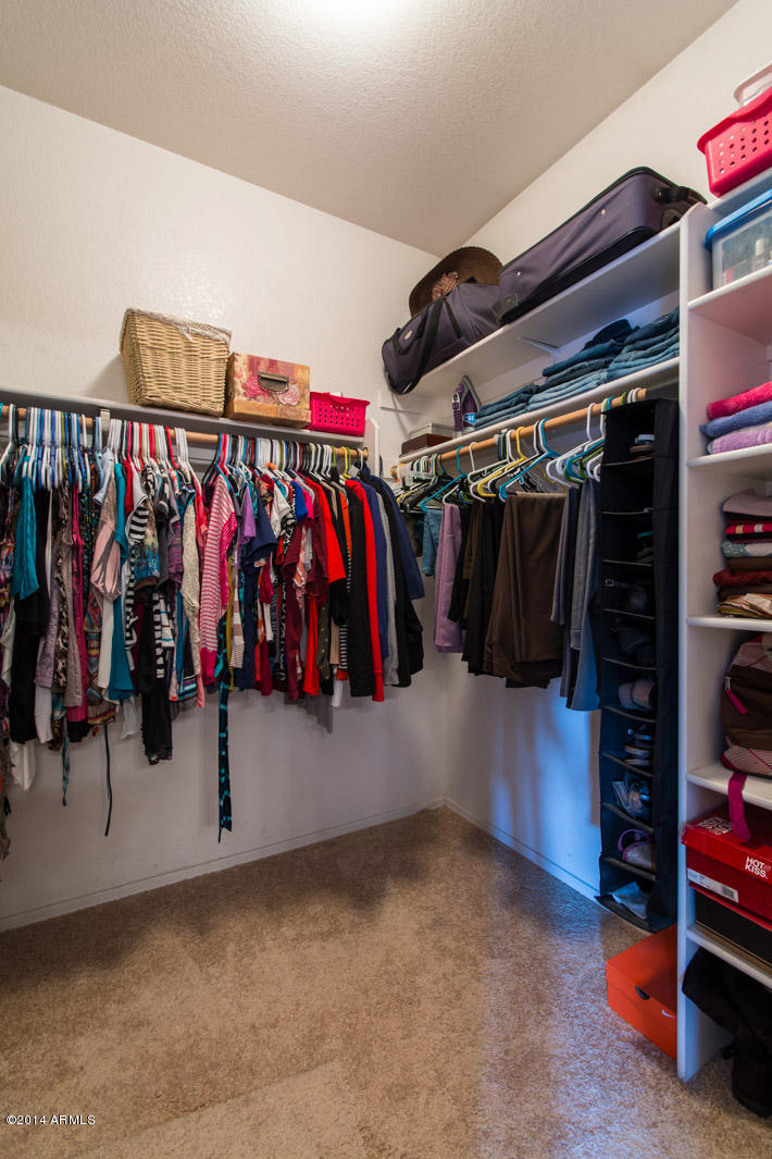 3221 West Shumway Farm Road Phoenix, AZ 85041 - Photo 17 of 32 Master closet