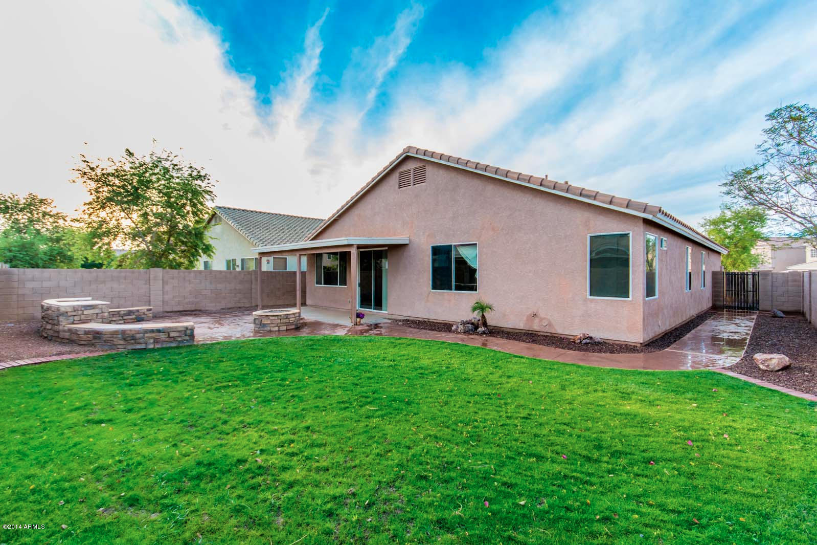 3221 West Shumway Farm Road Phoenix, AZ 85041 - Photo 27 of 32 Backyard view 2