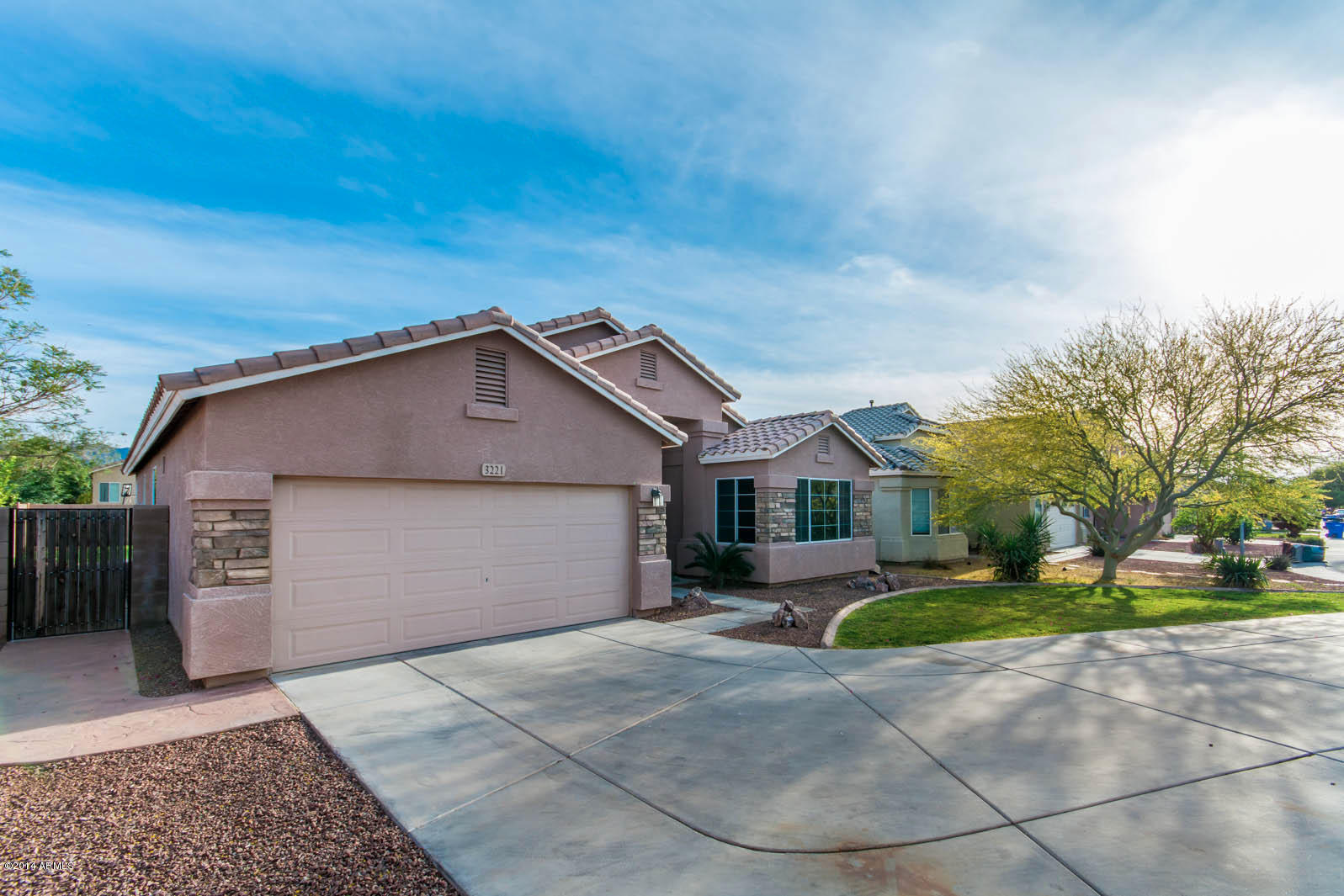 3221 West Shumway Farm Road Phoenix, AZ 85041 - Photo 3 of 32 Front 3