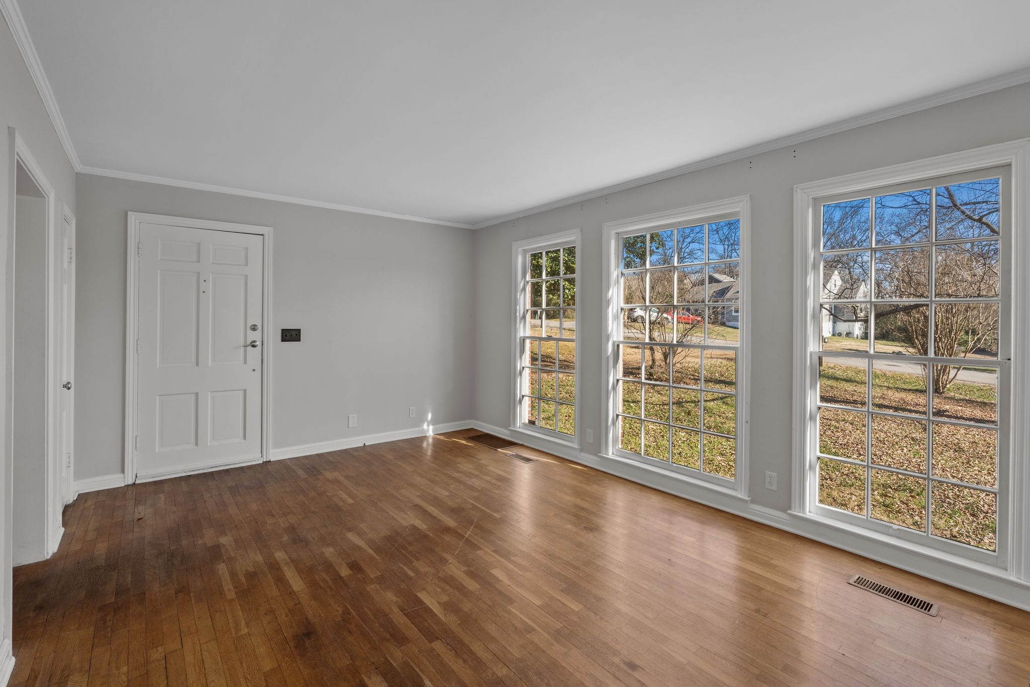 120 West Marthona Road Madison, TN 37115 - Photo 5 of 31 Gallery Image 5