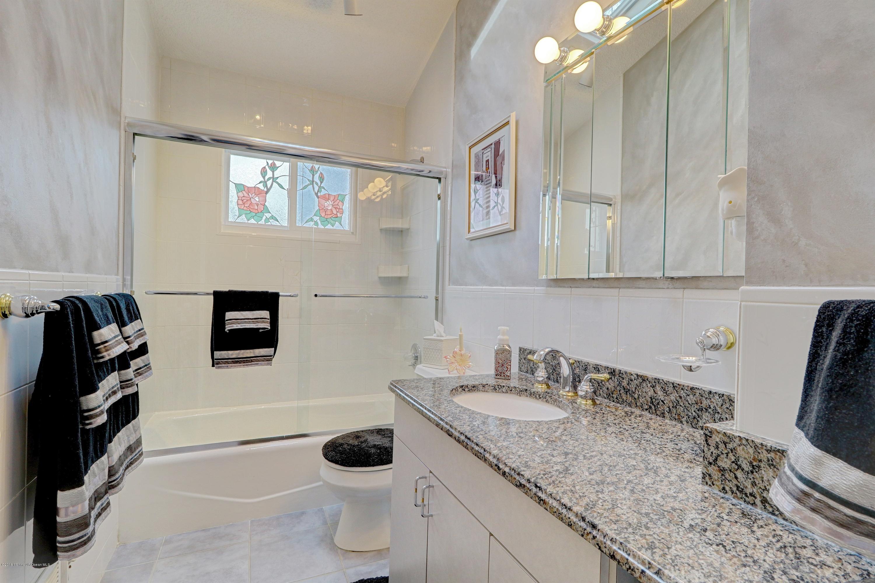 7 Ralph Place Jackson, NJ 08527 - Photo 8 of 27 UPSTAIRS BATHROOM