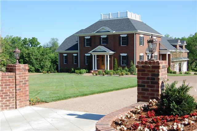 805 Murfreesboro Road Franklin, TN 37064 - Photo 1 of 10 Gallery Image 1