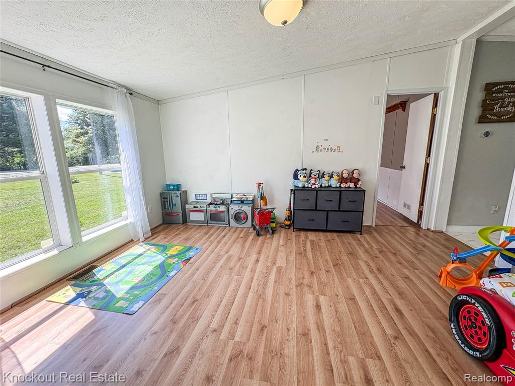 7760 Bell Road Birch Run, MI 48415 - Photo 40 of 68