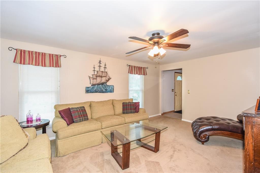 485 Woodland Road Pittsburgh, PA 15237 - Photo 6 of 25 Gallery Image 6