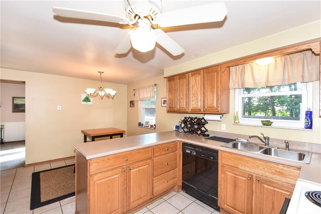 485 Woodland Road Pittsburgh, PA 15237 - Photo 9 of 25 Gallery Image 9