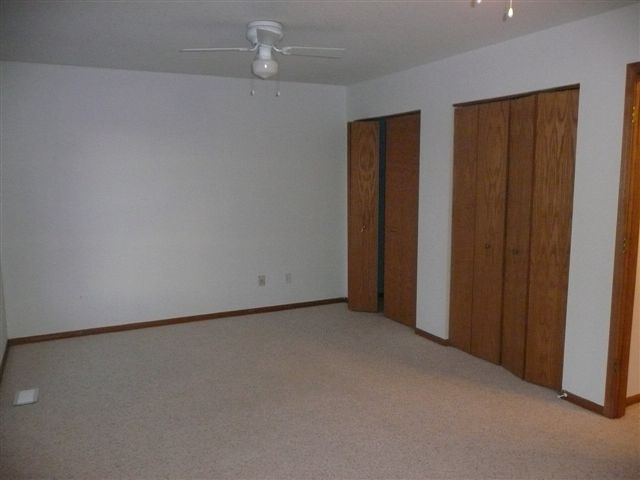 6107 Appomattox Road Davenport, IA 52806 - Photo 5 of 10 Gallery Image 5