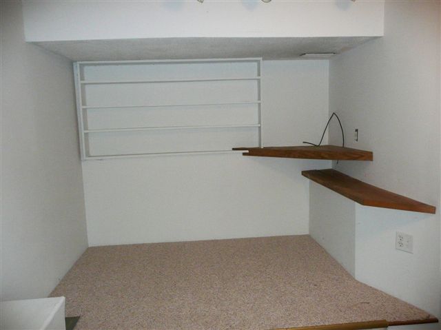 6107 Appomattox Road Davenport, IA 52806 - Photo 7 of 10 Gallery Image 7