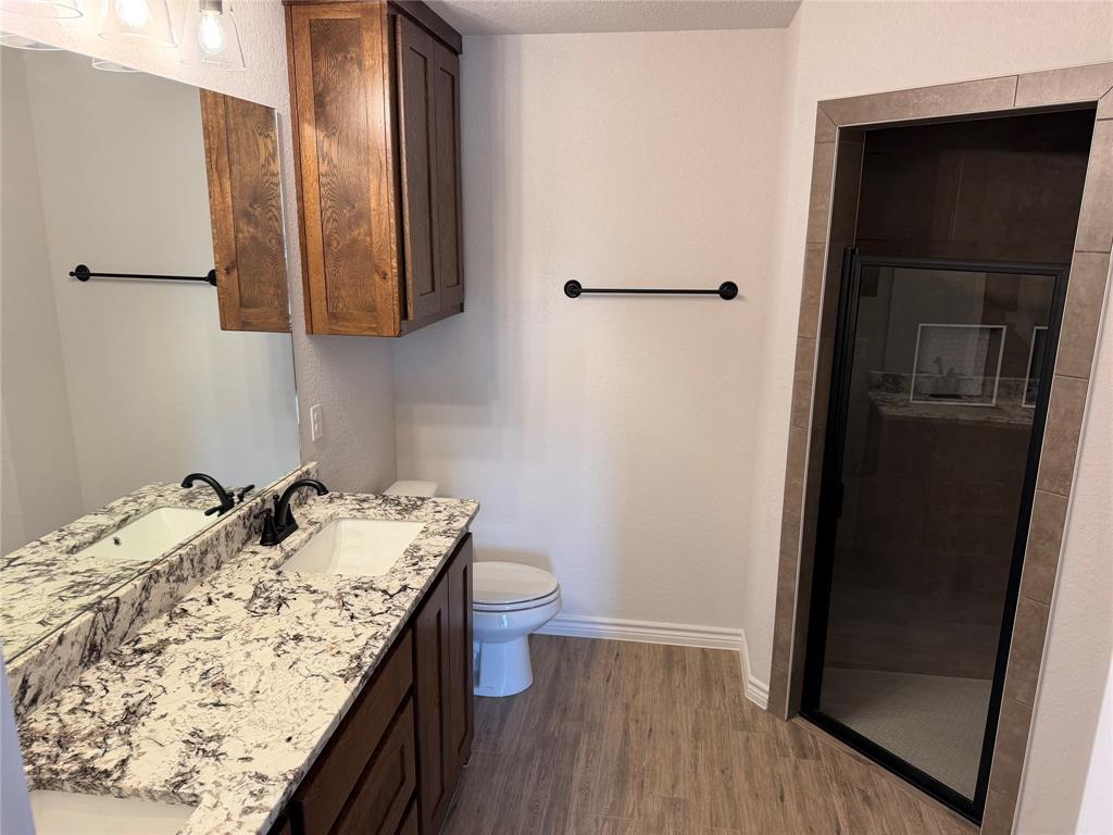 190 Earp Road Springtown, TX 76082 - Photo 3 of 6