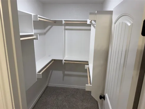 $305,000 | 190 Earp Road, Springtown, TX 76082