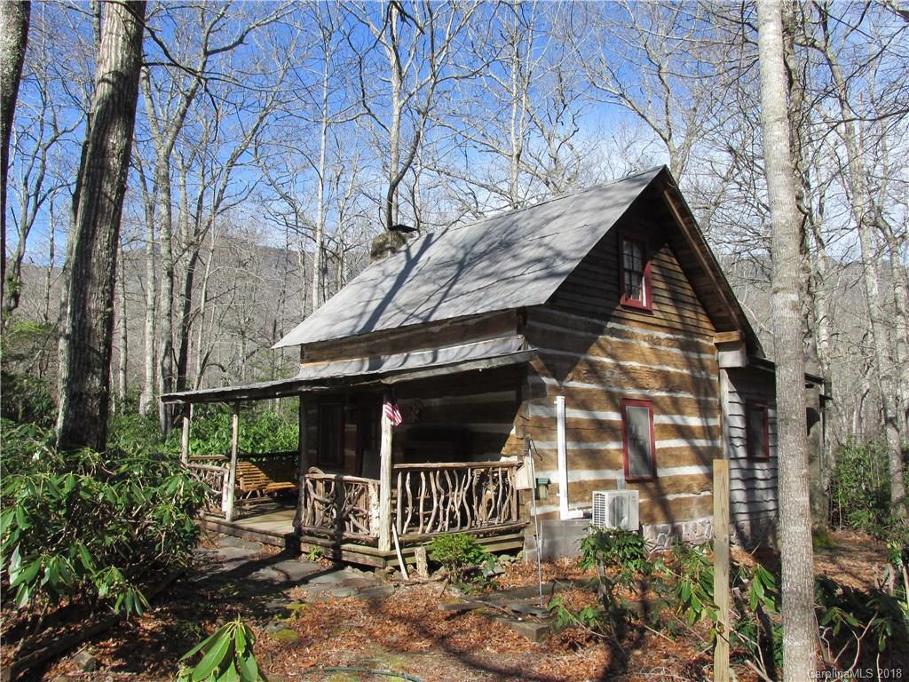 430 Rhododendron Park Road Burnsville, NC 28714 - Photo 2 of 20 Gallery Image 2