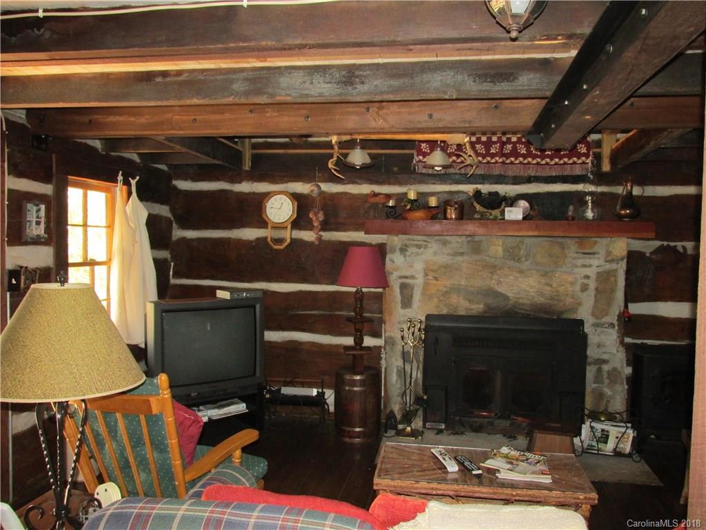 430 Rhododendron Park Road Burnsville, NC 28714 - Photo 6 of 20 Gallery Image 6