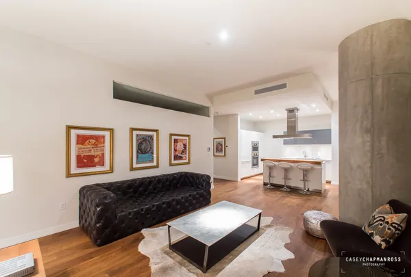 $6,995 | 210 Lavaca Street, Unit 1910, Austin, TX 78701