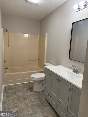 $1,995 | 731 Moon Bridge Road, Winder, GA 30680