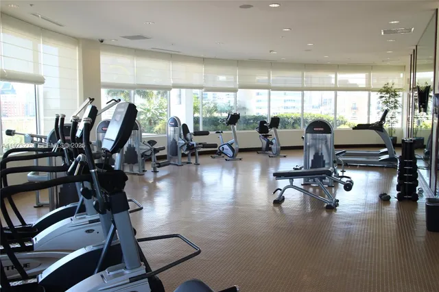 $475,000 | 315 Northeast 3rd Avenue, Unit 2005, Fort Lauderdale, FL 33301