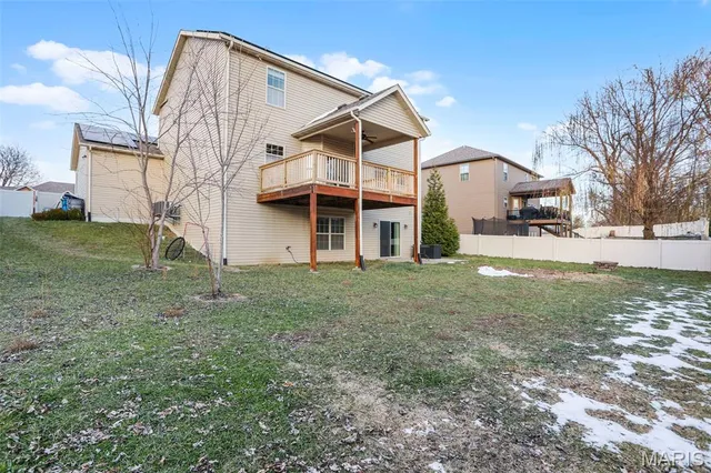 $459,000 | 120 Meridian Oaks Drive, Glen Carbon, IL 62034