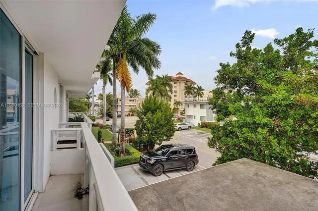 $8,000 | 1170 101st Street, Unit 201, Bay Harbor Islands, FL 33154