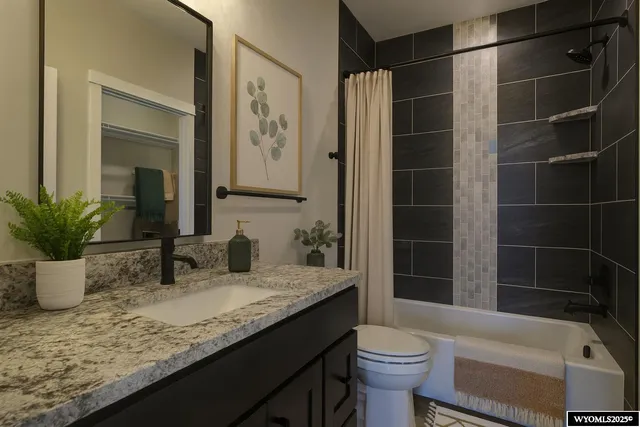 $499,900 | 4500 Shale Circle, Mills, WY 82644