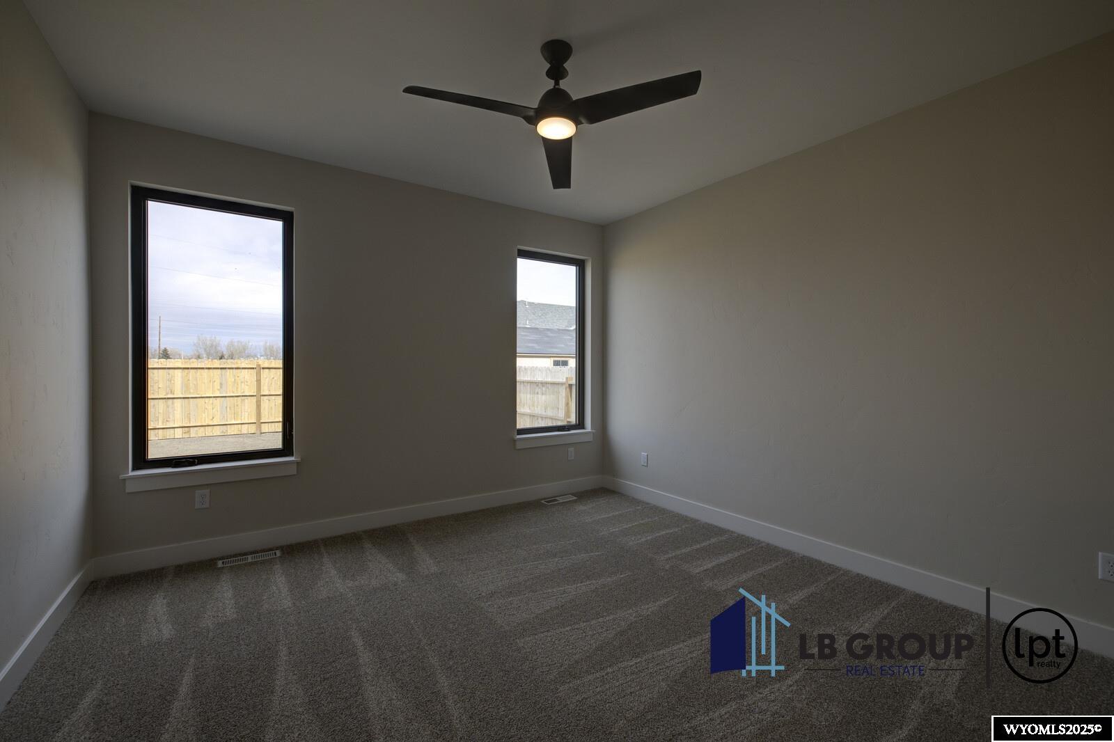 4500 Shale Circle Mills, WY 82644 - Photo 8 of 18