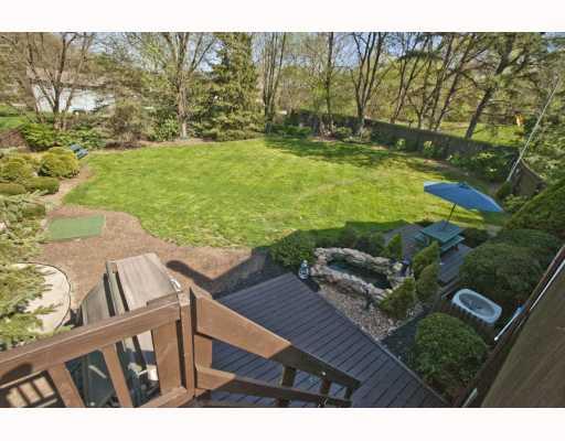127 Raleigh Court Gibsonia, PA 15044 - Photo 2 of 18 Exterior Front. Spectacular Backyard with lower level deck, golf tee, sandtrap and fish pond. A Golfer s Delight!