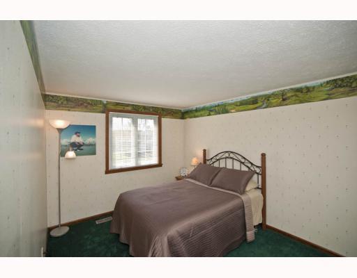 127 Raleigh Court Gibsonia, PA 15044 - Photo 11 of 18 Other. Second bedroom