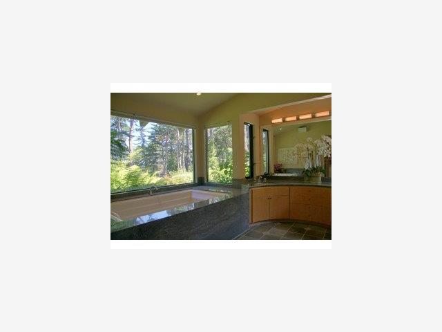 156 Spindrift Road Carmel, CA 93923 - Photo 7 of 9 Gallery Image 7