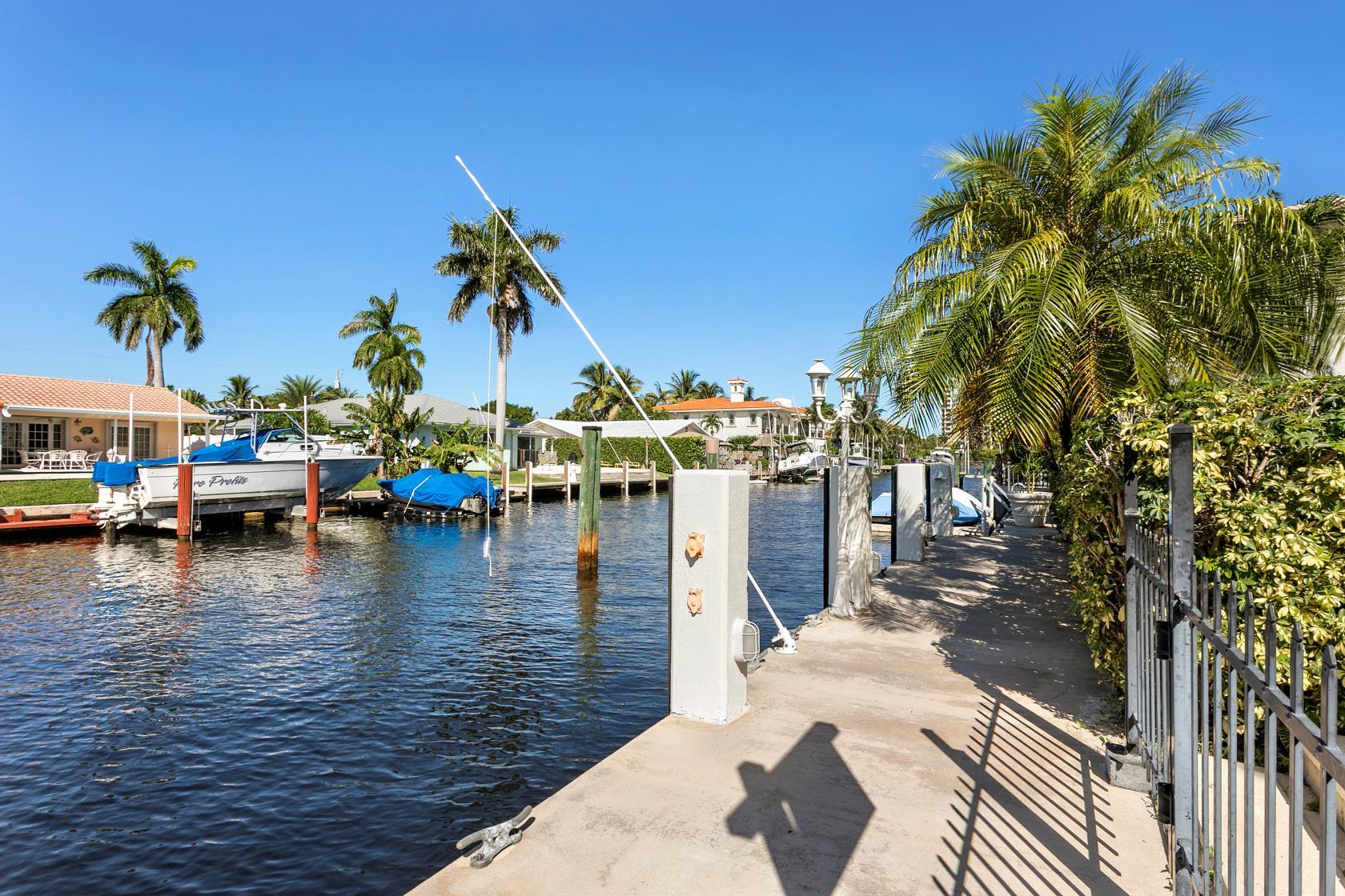 839 Coventry Street Boca Raton, FL 33487 - Photo 16 of 63 Dock