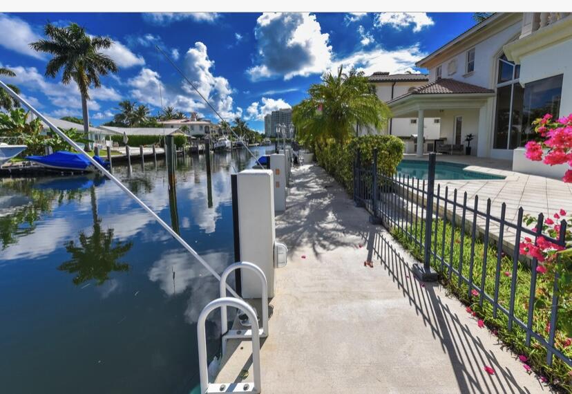 839 Coventry Street Boca Raton, FL 33487 - Photo 20 of 63 Dock