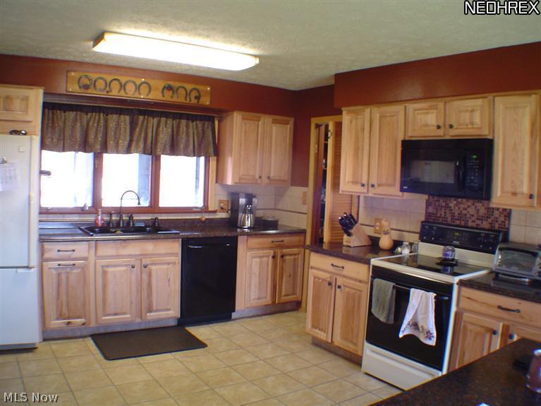 1435 Notman Road Deerfield, OH 44411 - Photo 14 of 18 Gallery Image 14