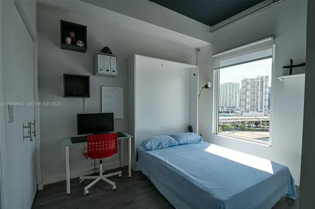 $3,300 | 10 Southwest South River Drive, Unit 1704, Miami, FL 33130