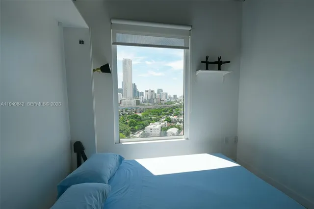 $3,300 | 10 Southwest South River Drive, Unit 1704, Miami, FL 33130